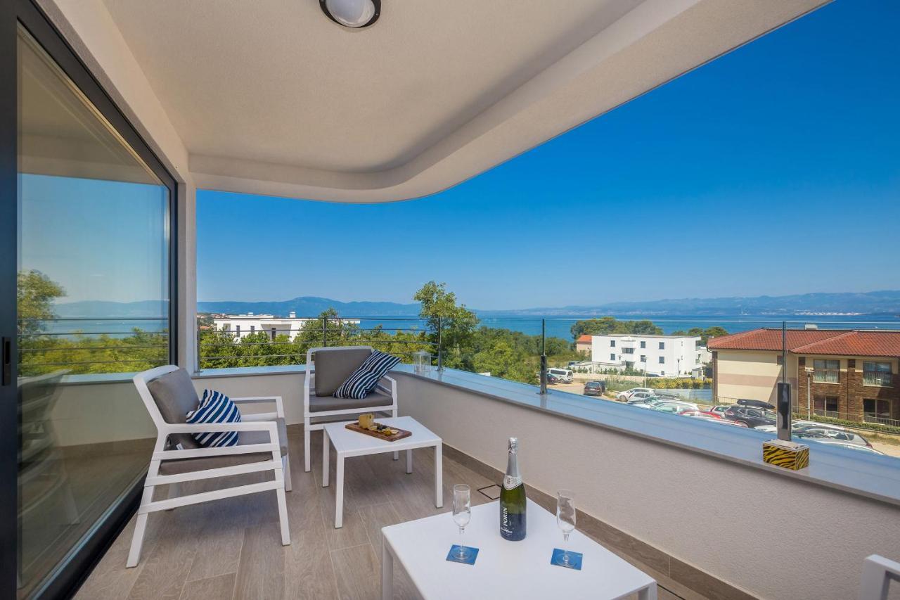 Villa Poseidon Rova By El-Pi Tours Malinska Exterior foto